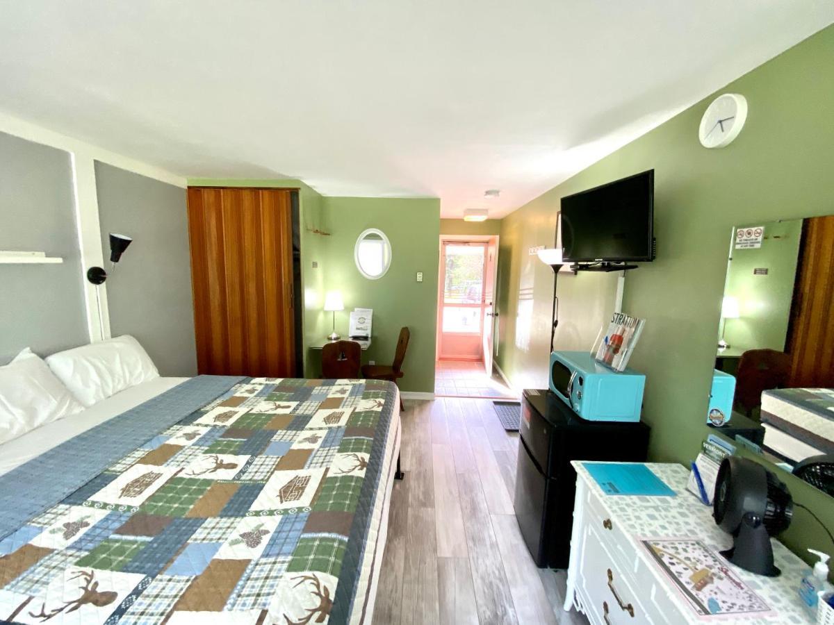 Londonderry Snowdon Chalet Motel מראה חיצוני תמונה